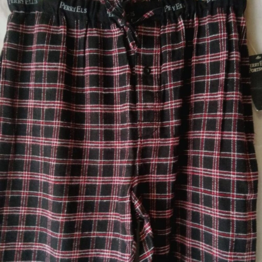 Men's Black Plaid Pajama Pants Size Medium NWT Perry Ellis